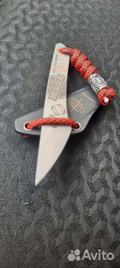 Браслеты и темляки из паракорда