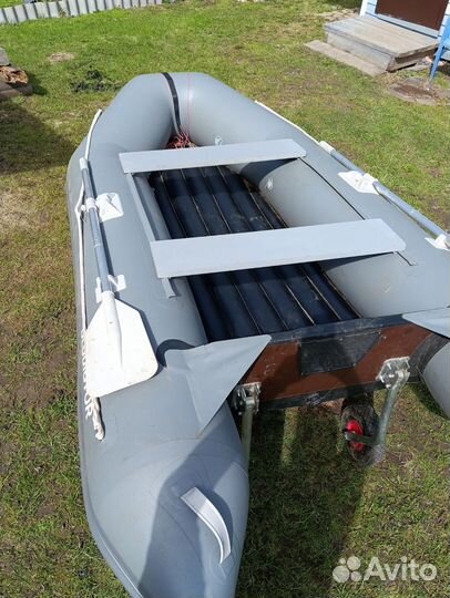 Лодка пвх Гладиатор 320