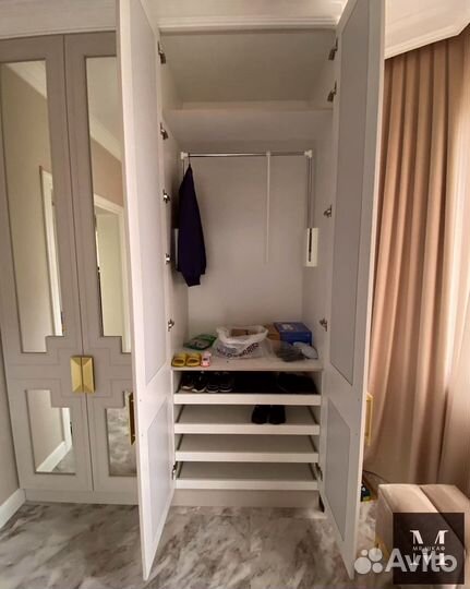 Встроенный шкаф