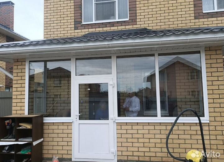 Входная группа. Алюминиевые перегородки