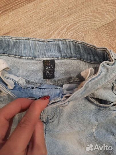 Джинсы zara