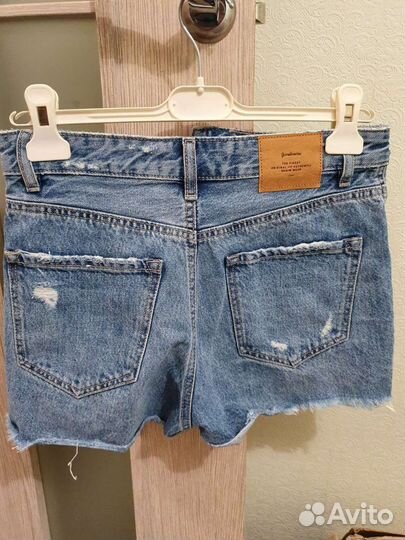 Шорты джинсовые