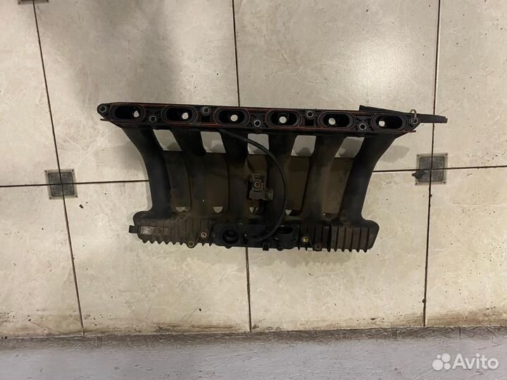 Впускной коллектор BMW E39
