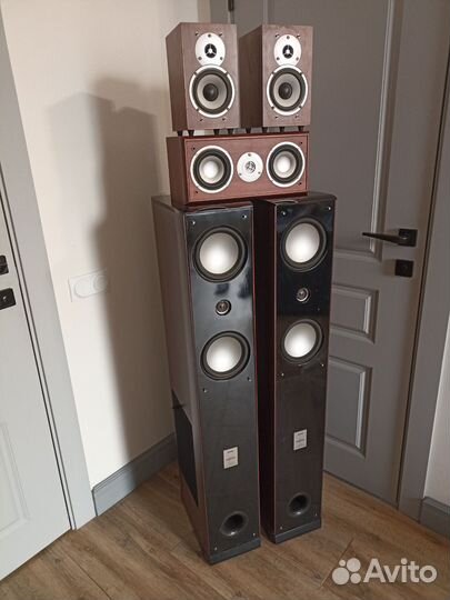 Колонки Akira фронты пара