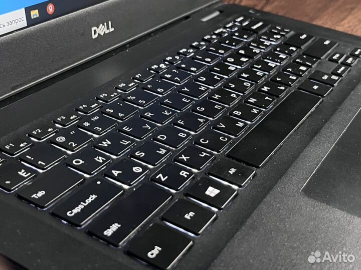 Бизнес ноутбук Dell latitude 3400