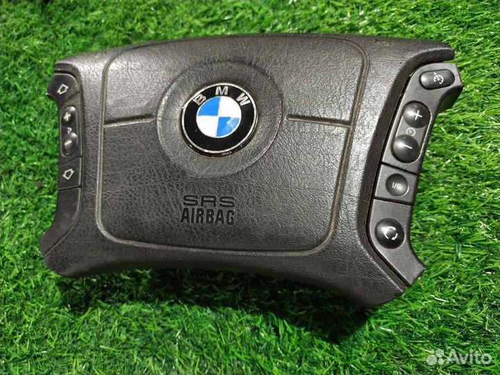 Подушка безопасности водителя Bmw 5 E39