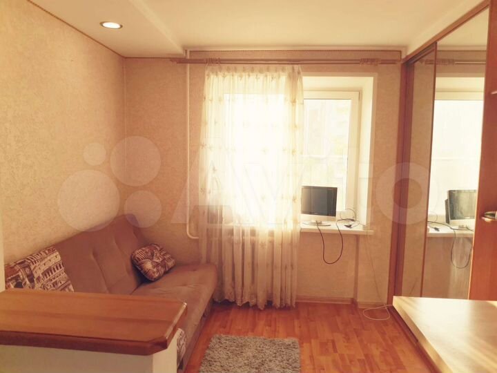 Комната 13 м² в 8-к., 6/9 эт.