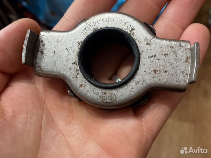 Выжимной подшипник