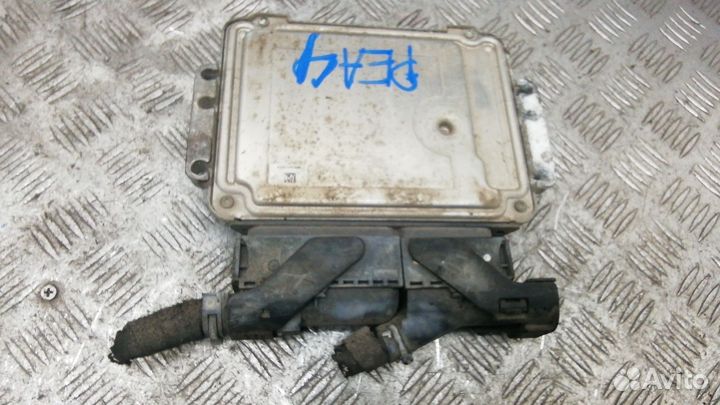 Блок управления двс opel astra H 2004-2011 2009