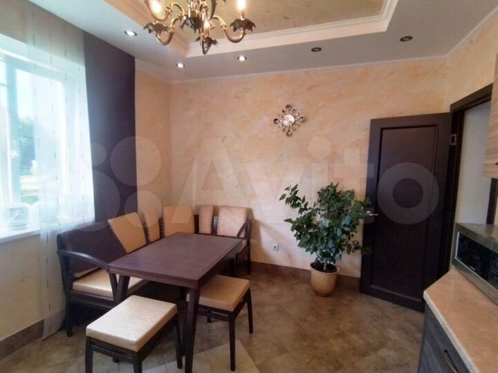 2-к. квартира, 73,7 м², 2/3 эт.