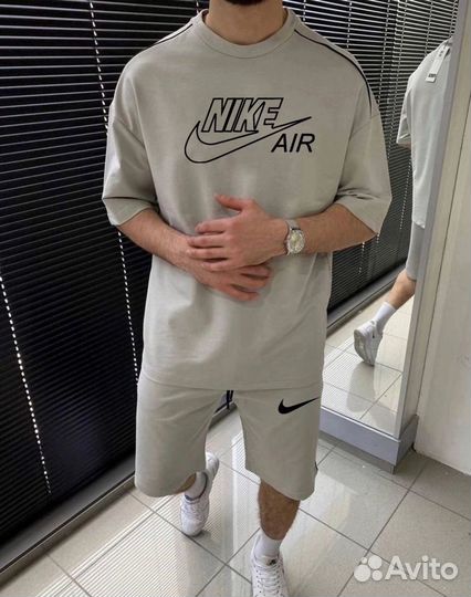 Спортивный костюм Nike (Футболка+шорты)