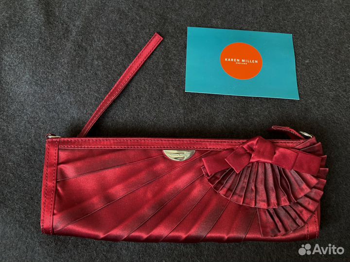 Красный клатч бренда «Karen Millen» (Великобритани
