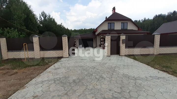 Коттедж 180 м² на участке 18 сот.