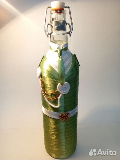 Бутылка Офицер с бугельной пробкой