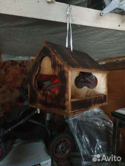 Кормушка для птиц