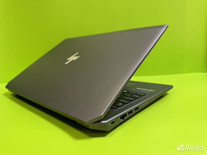 Ноутбук HP Zbook 15 G5 Xeon/64/512/Touch 15.6