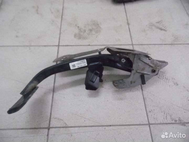 Педаль тормоза Ford Focus II 2008-2011