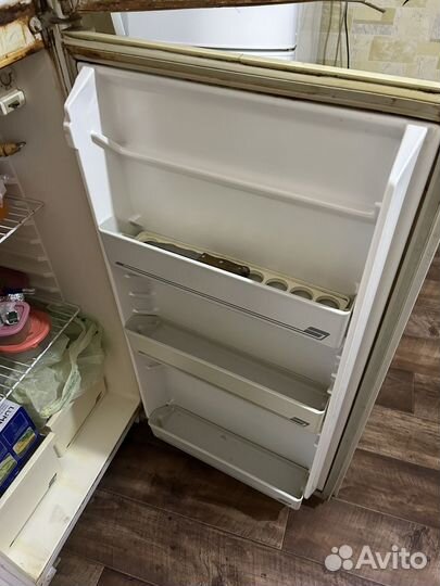 Холодильник бу