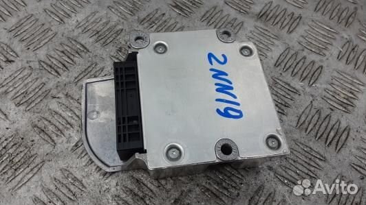 Блок управления airbag BMW X3 E83 (2NN19OQ02)