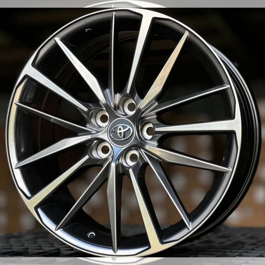 Литые диски Toyota 8×R19 5×114.3