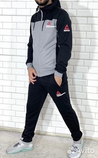 Костюм спортивный reebok