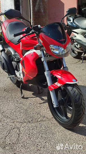 Скутер Gilera DNA 50 Hi-per2 pro. Б/п по Р/Ф