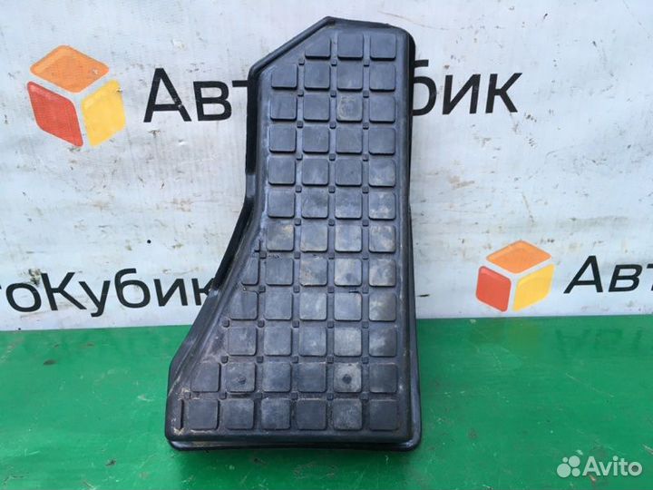 Подставка под ногу Lifan Solano седан LF481Q3 2012