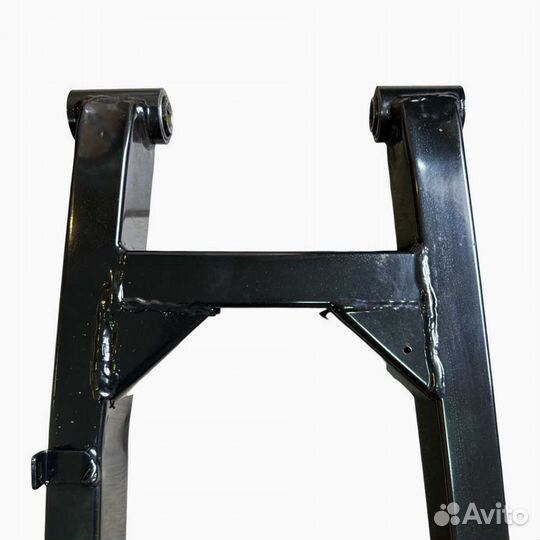 Вилка маятник (рычаг подвески задней) на мотоцикл