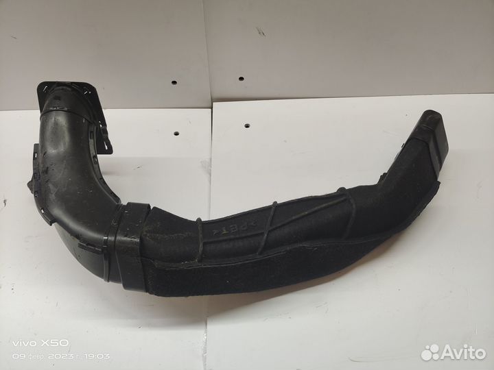 Воздуховод Freelander 2 2007-2014