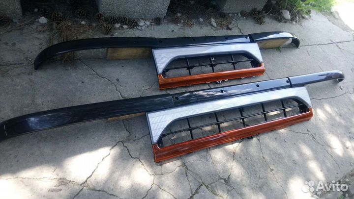 Решетка радиатора Митцубиси Кантер