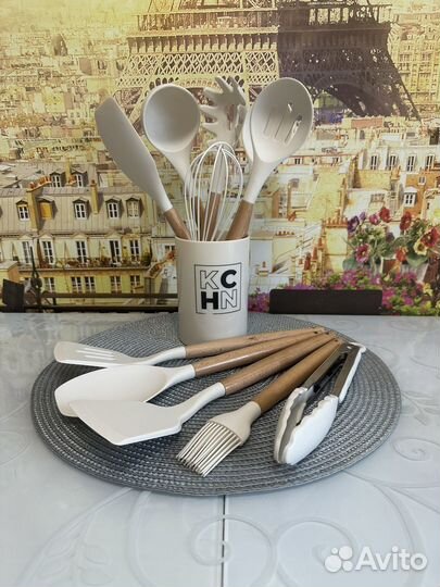 Набор кухонных принадлежностей 12 предметов новый