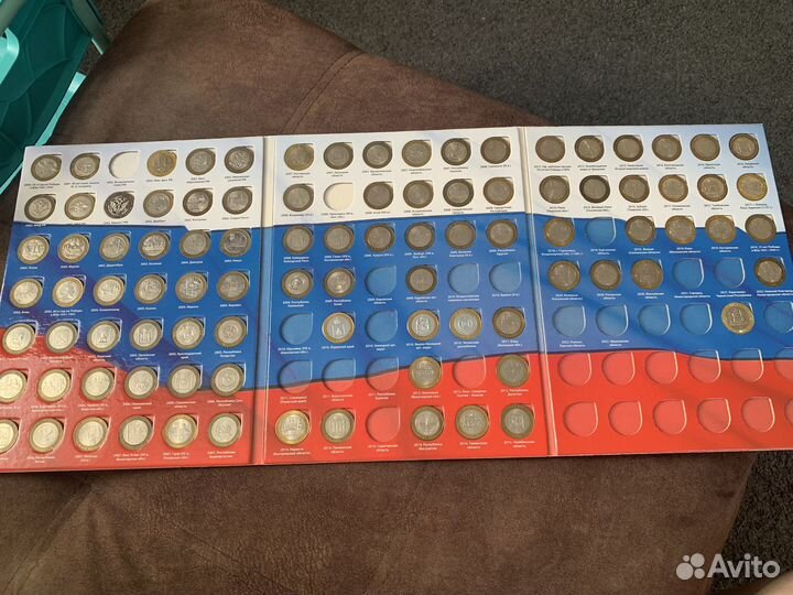 Памятные биметалические 10 рублевые монеты