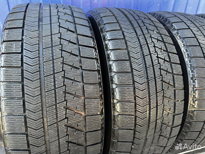 Bridgestone Blizzak VRX 225/50 R18 95Q