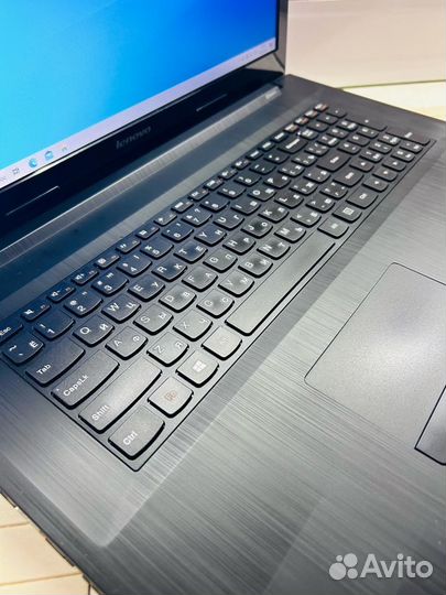 Ноутбук Lenovo B70-80, RAM8,SSD, Core i3, GF920M