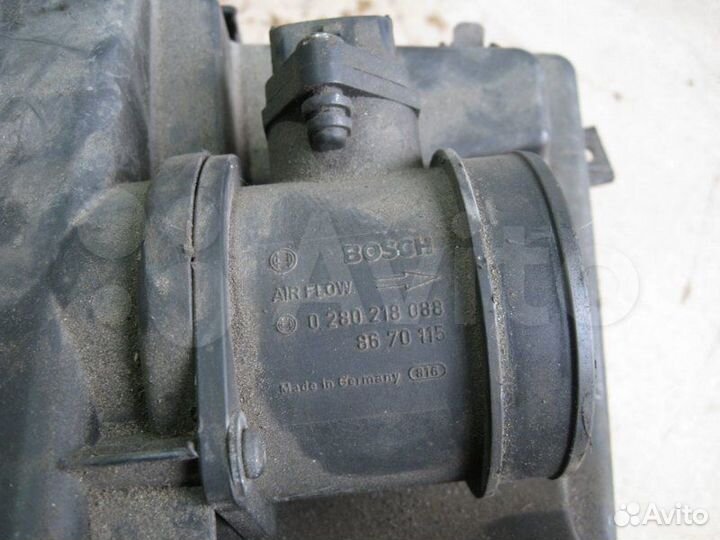 Корпус воздушного фильтра Volvo XC90 2.4 TD