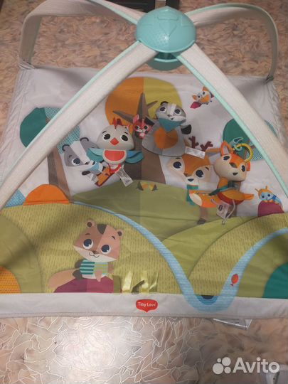 Развивающий коврик tiny love