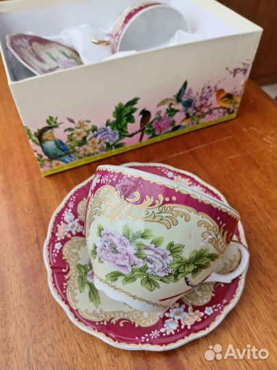 Фарфоровая чайная пара