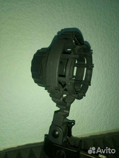 Студийный конденсаторный микрофон AKG C4500B-BC