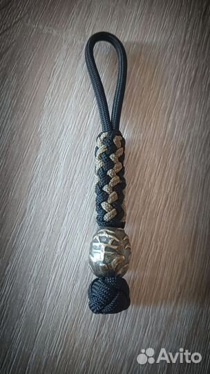 Темляк для ножа