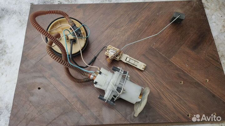 Топливный насос Volkswagen Passat B5