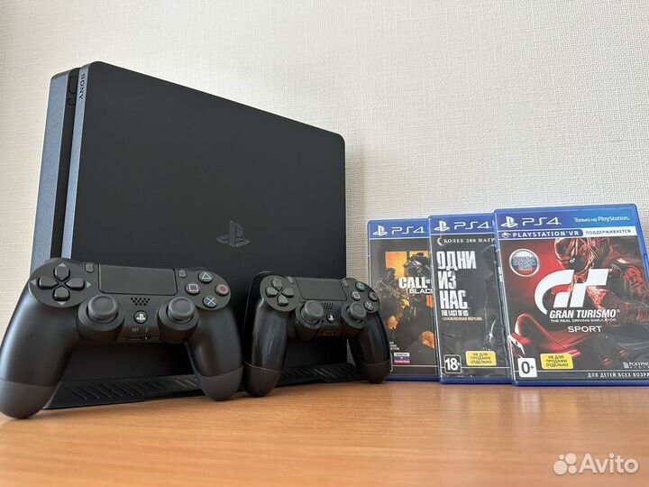 Sony PS4 Slim Как новая/Fifa23/2геймпада