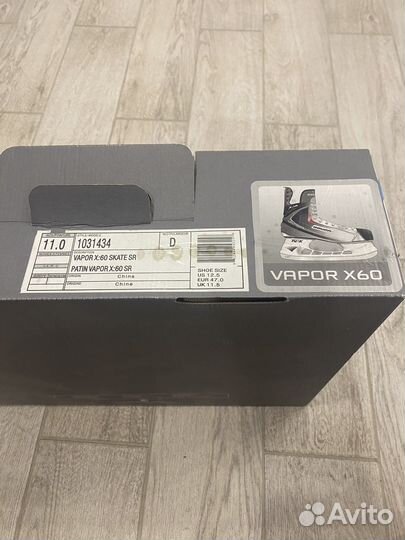 Хоккейные коньки bauer vapor x:60 sr новые