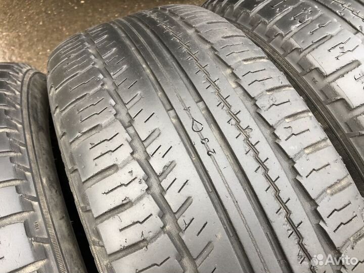 Nokian Tyres Hakka SUV 215/60 R17 100H