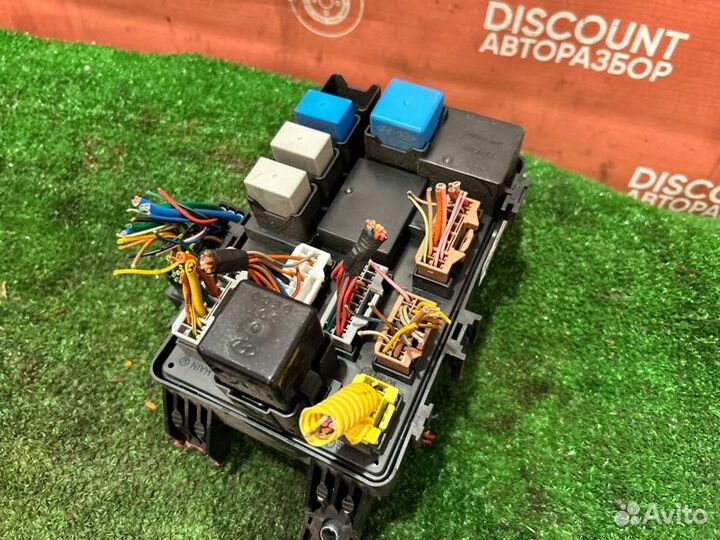 Блок предохранителей Kia Rio JB 2005-2011