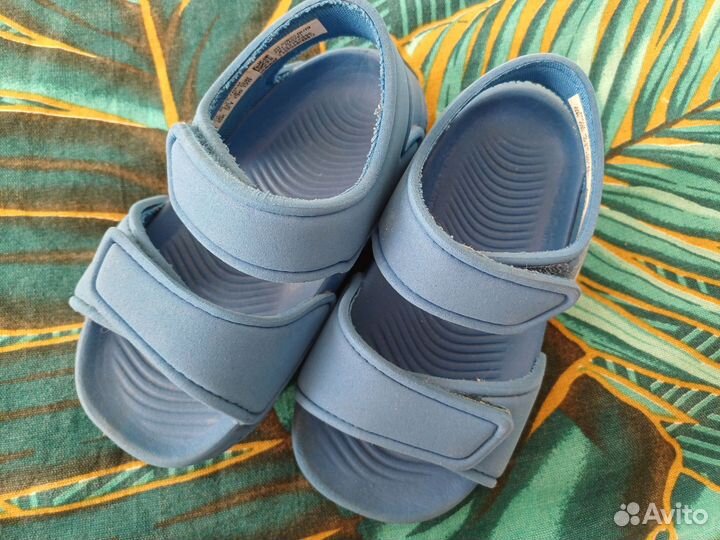 Сандалии для мальчика adidas 21размер