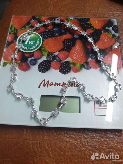 Колье ожерелье
