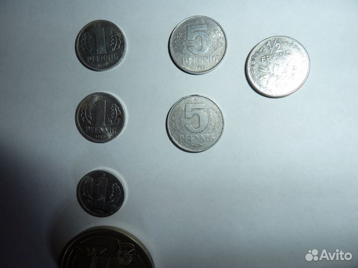 Монеты и памятные медали ГДР