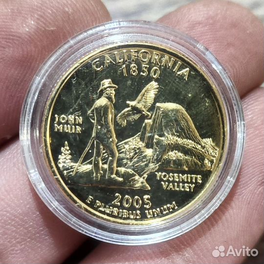 Liberty quarter dollar