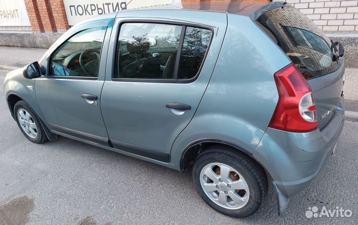 Renault Sandero 1.6 МТ, 2012, 150 000 км