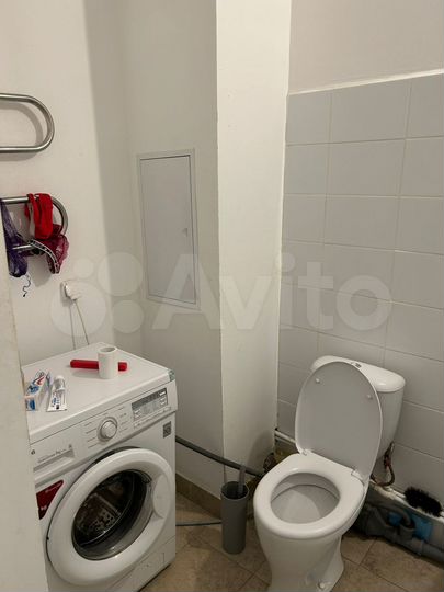 3-к. квартира, 81 м², 3/17 эт.